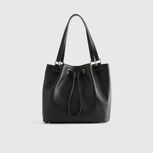 Quince Leather Bucket Bag
